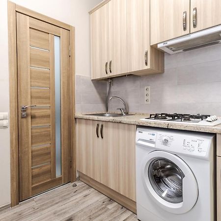 Creamy Apartment Lviv Kültér fotó